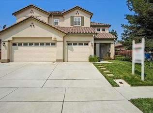 1710 Morning Glory Dr, Hollister, CA 95023