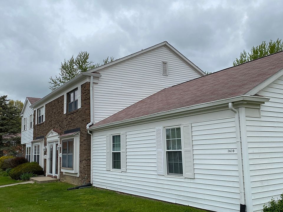 2nd image of 1612 Marborough Ln