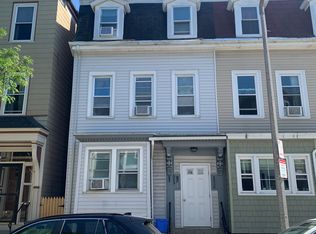 655 E 7th St #1, South Boston, MA 02127