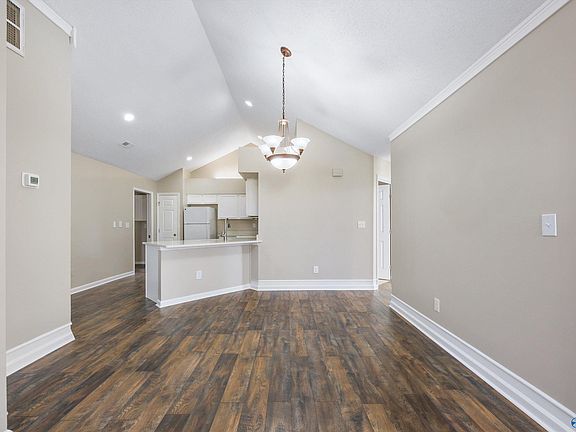5th image of 1081 Cathedral Cir Unit 1081