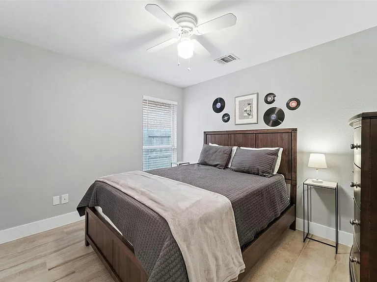 1841 Montana Sky Dr — Photo 31