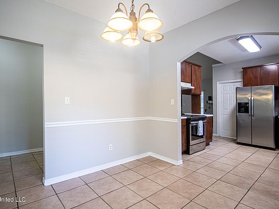 2nd image of 3313 Neptune Dr