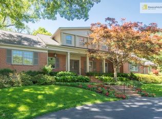 6630 Indian Ln, Mission Hills, KS 66208