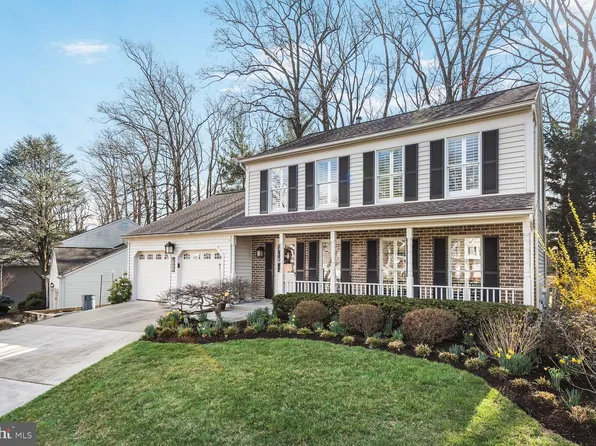 2434 Henslowe Dr, Rockville, MD 20854