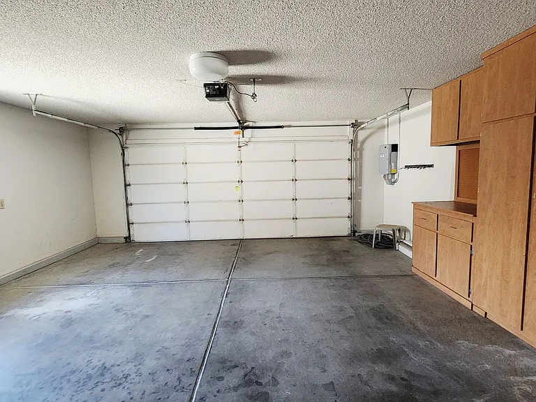 14227 W Yosemite Dr — Photo 31
