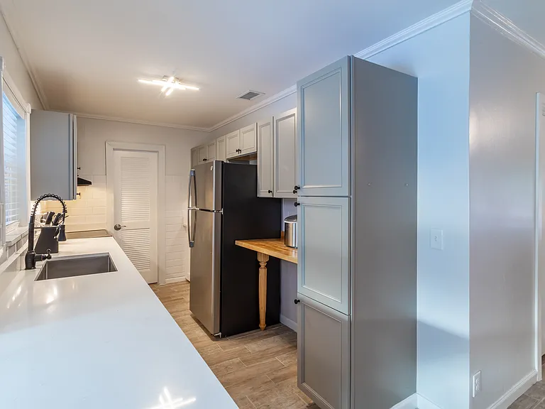 642 Bunting Dr — Photo 16