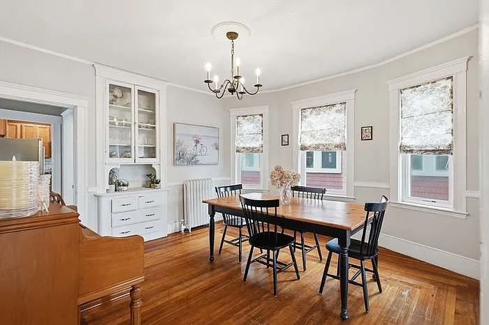 95 Capen St #2 — Photo 2