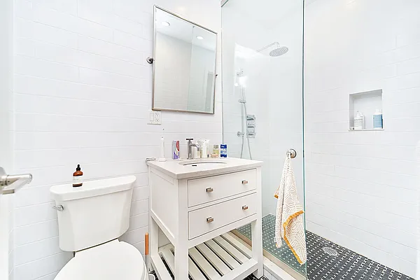 Rented by Living New York | media 19