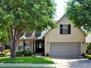 2935 Shoreline Dr, Burleson, TX 76028