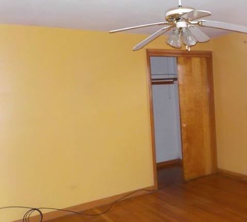 3rd image of 14529 S Saginaw Ave