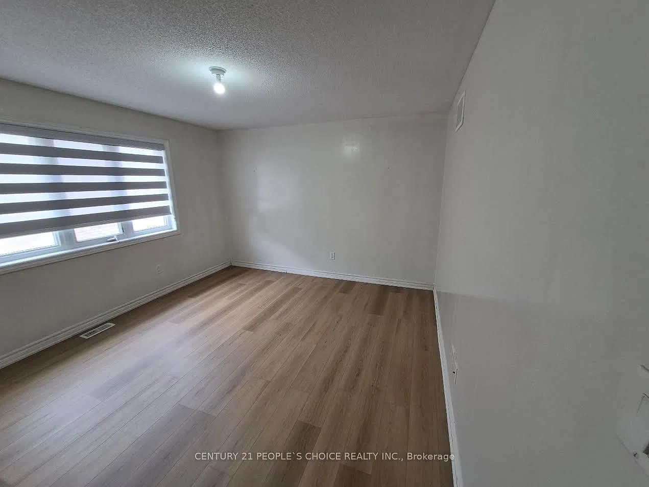 1 bed, $700 — Photo 3