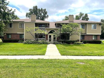 3001 Fernwood Ave APT 202, Ann Arbor, MI, 48108