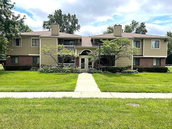 3001 Fernwood Ave APT 202, Ann Arbor, MI 48108