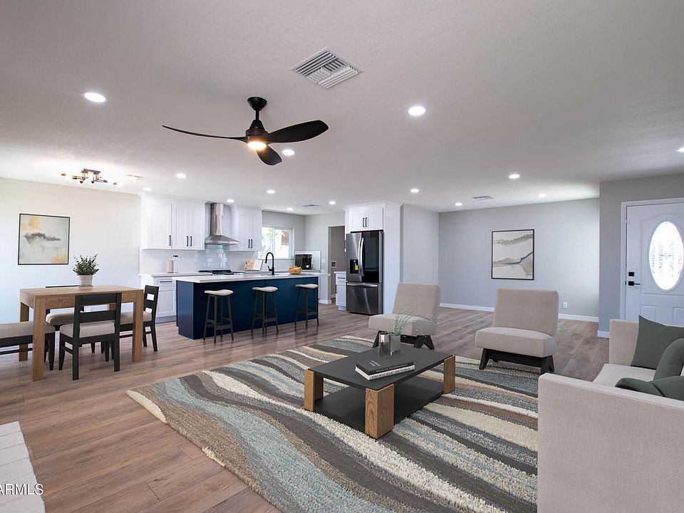 1st image of 102 W HILLVIEW Street