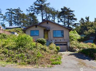 31 Diamond Dr, Pacific Beach, WA