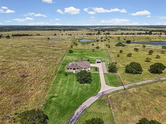 3rd image of 511 Alsdorf Rd