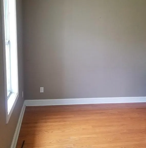 739 High Point Way — Photo 2