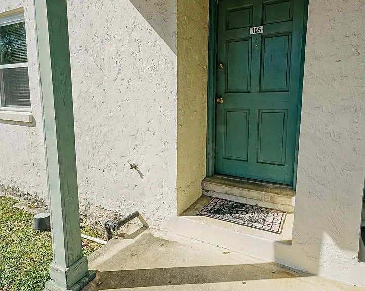 2325 W Pensacola St #155 — Photo 1