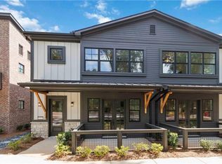 933 Willingham Dr #9, Hapeville, GA 30354