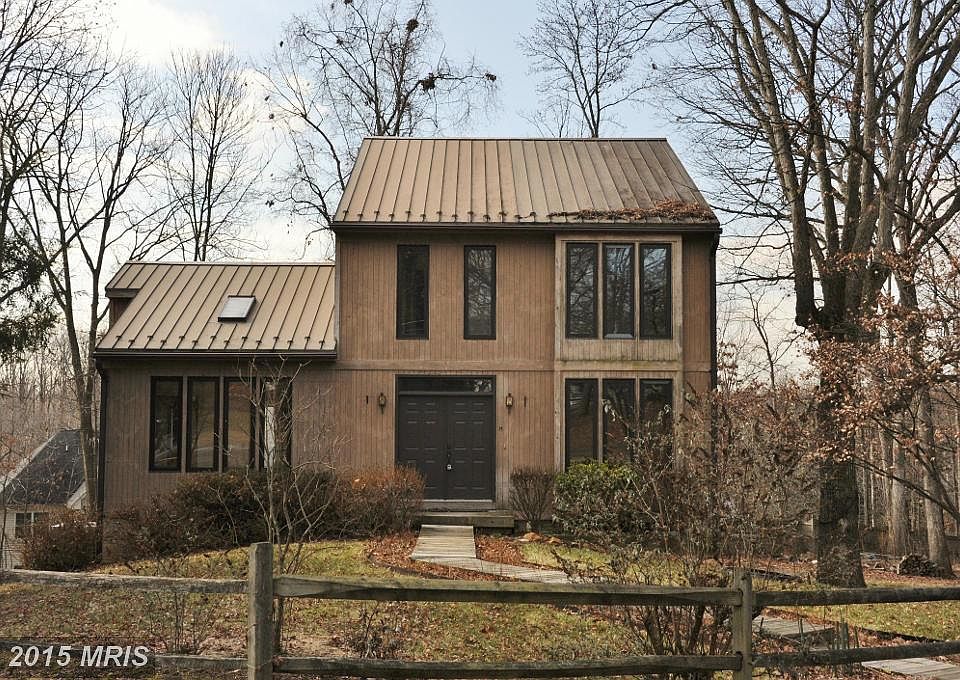 1st image of 6531 Walter Dr