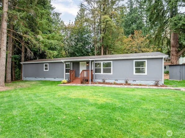 509 NW Clark Avenue, Winlock, WA 98596