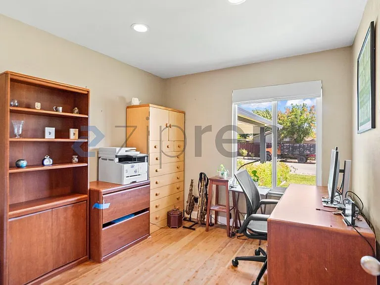 2211 Fountain Oaks Dr — Photo 25