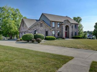 502 Hunters Rdg, Auburn, IN 46706