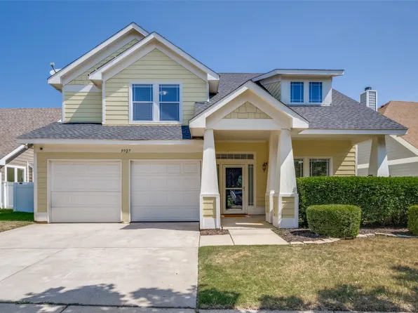 9927 Cherry Hill Ln, Aubrey, TX 76227