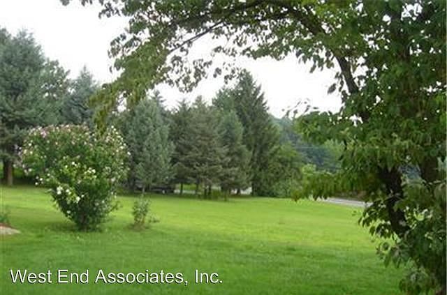 2nd image of 3054 Woodlea Rd