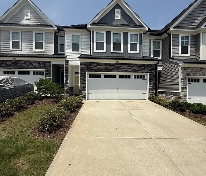 202 Hidden Run Ln #1 — Photo 2