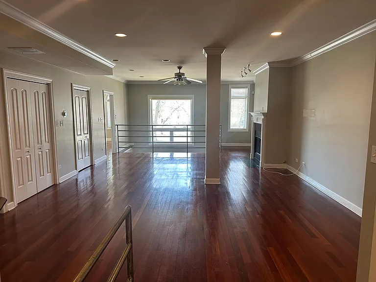 4043 S Drexel Blvd #104 — Photo 11