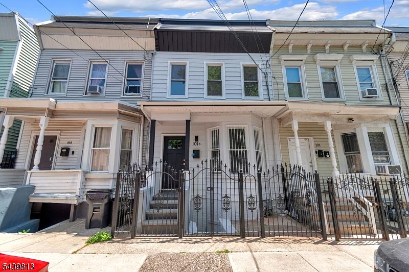 1st image of 101 Garside St