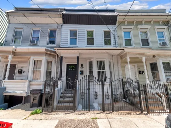 101 Garside St, Newark City, NJ 07104