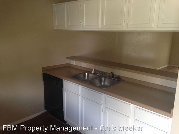 2nd image of 712 Biloxi Dr