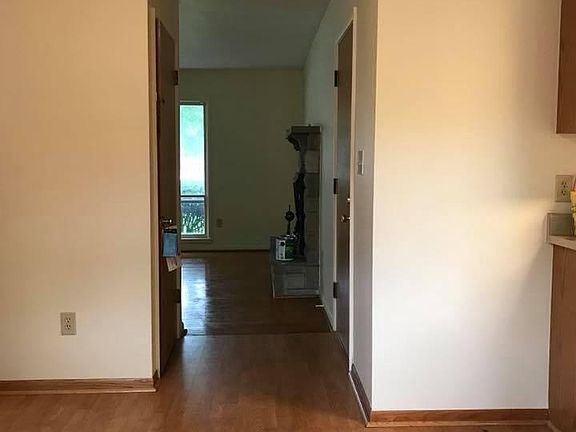 2nd image of 5961 Springboro Pike