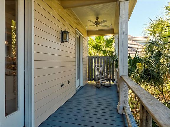 5th image of 705 Hernando Pl