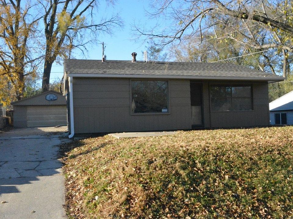 1st image of 3124 9th St