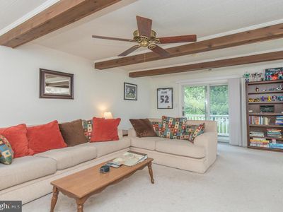 3 Warren Lodge Ct APT 2C, Cockeysville, MD, 21030