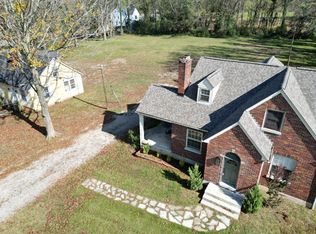 500 Santa Fe Pike, Columbia, TN 38401