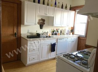 590 Centre St #10EMG, Jamaica Plain, MA 02130