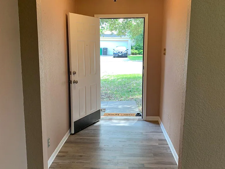 Entry way