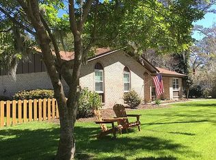 16 W Back St, Savannah, GA 31419