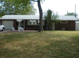 2606 S Washington Ave, Wichita, KS 67216