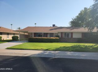 10313 W Prairie Hills Cir, Sun City, AZ 85351