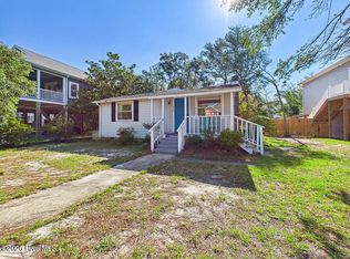 214 NE 64th Street, Oak Island, NC 28465