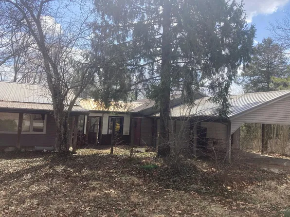 7582 E State Road 54, Bloomfield, IN 47424