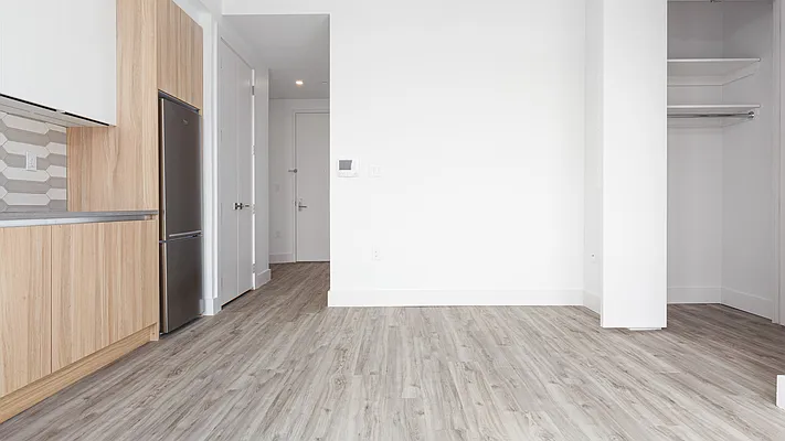 Rented by Nooklyn NYC LLC | media 23