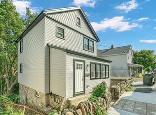 24 South St, Highland Falls, NY 10928