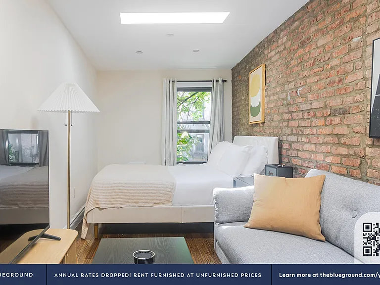 316 W 14th St #24 — Photo 3