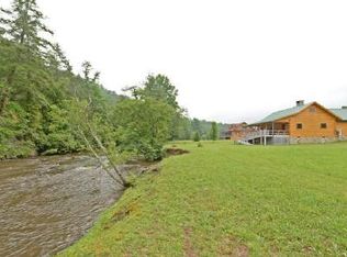 129 Downy Rd, Blue Ridge, GA 30513